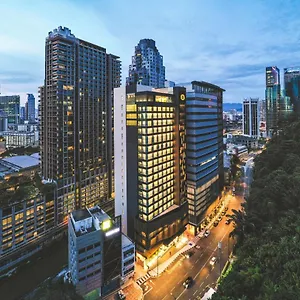 Santa Grand Signature 4* كوالالمبور